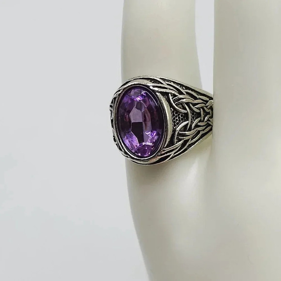 Purple Glass Rhinestone Celtic Knot Silver Tone Ring Size 10.5 Vintage - Picture 3 of 4